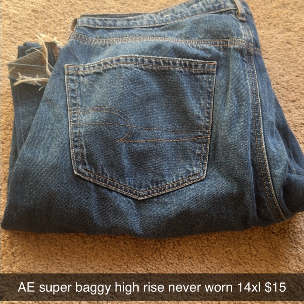 American Eagle Outfitters Men's Blue Jeans